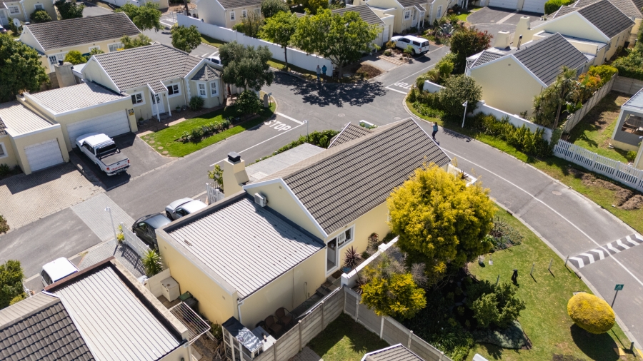 To Let 3 Bedroom Property for Rent in Goedemoed Western Cape